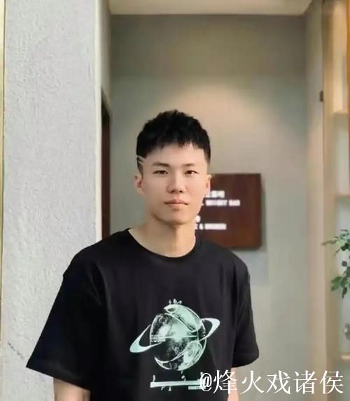 正式签约，草根逆袭职业，赖益烨官宣，1年合同，薪水曝光