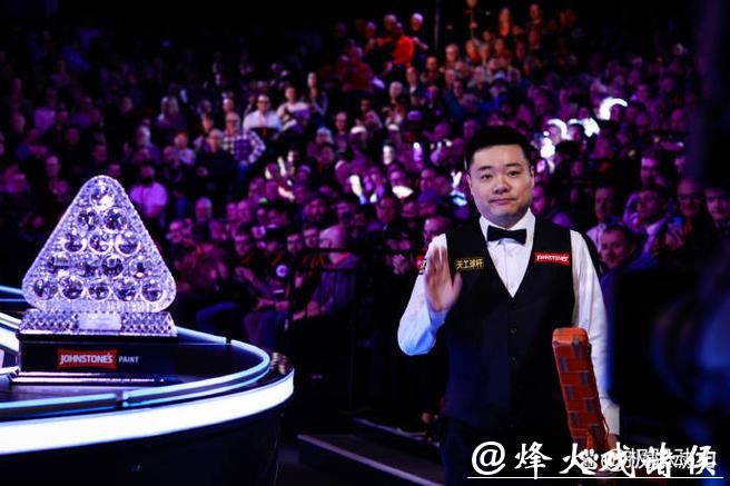 斯诺克大师赛:斯佳辉无缘八强 丁俊晖将战特鲁姆普 斯诺克大师赛:斯佳辉无缘八强 丁俊晖将战特鲁姆普